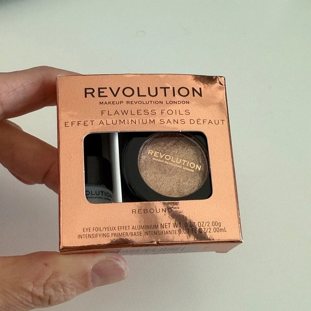 Revolution Makeup‎ Flawless Foils Rebound Eye Foil Intensifying Primer Set